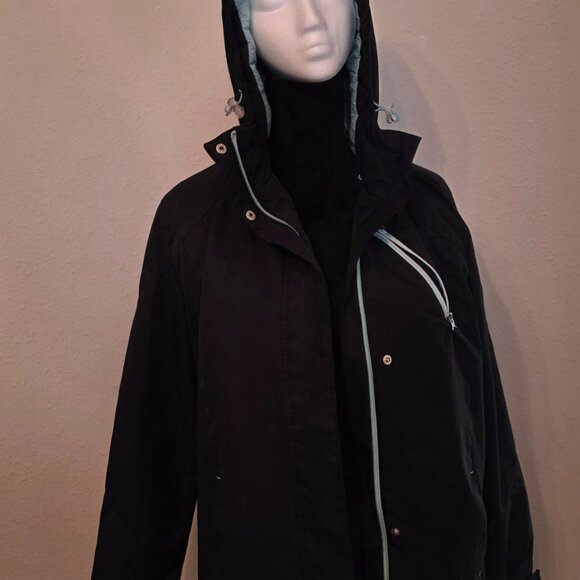 Beautiful slightly used Izod women's black ski jacket with teal accent. Size L. - Picture 3 of 12